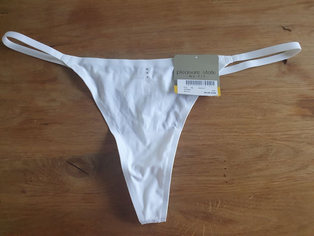 Pleasure State String XL (Neu und originalverpackt) in Grandval für CHF ...