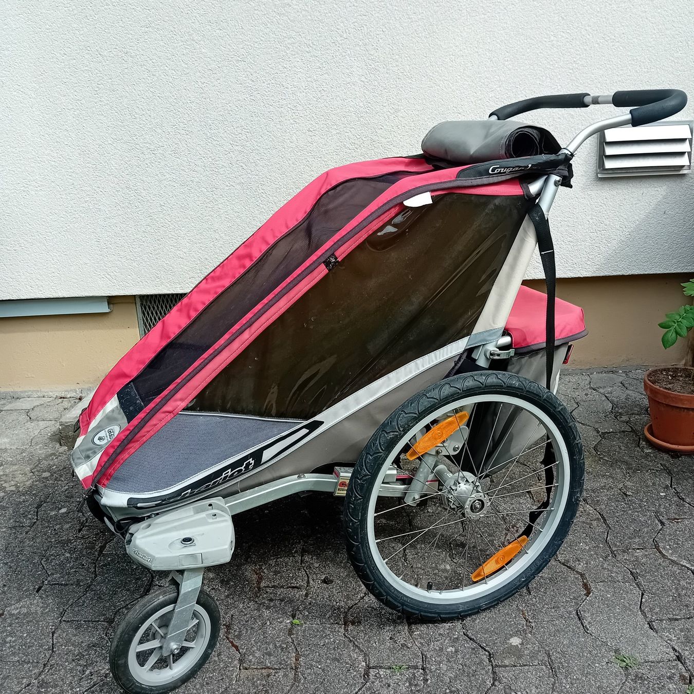 Thule Remorques: Thule Chariot cross 1 rot – D'occasion à Kirchberg BE par Prosansen