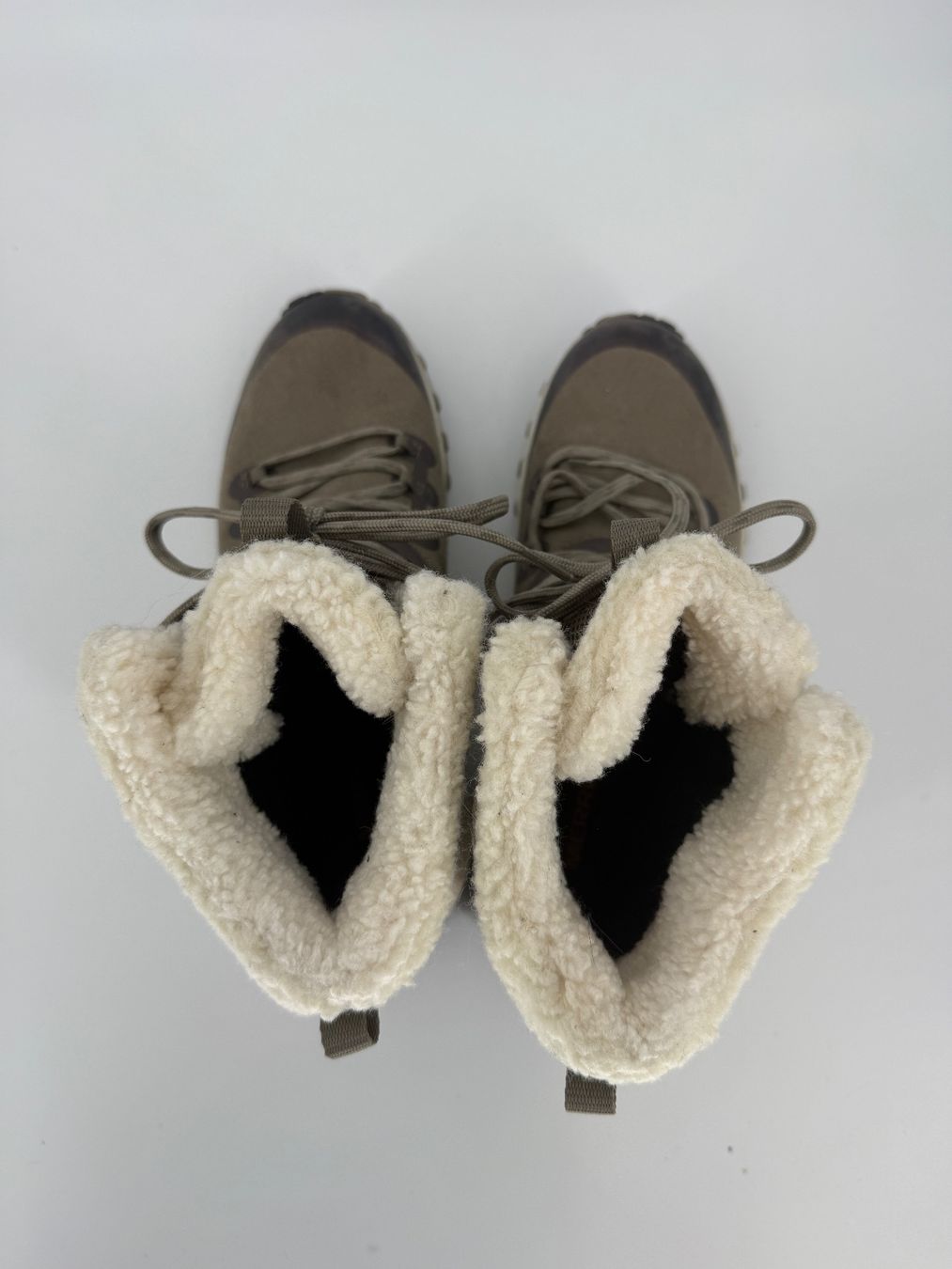 Merrell Damenschuhe: Merrell Winterstiefel Gr. 39 – Neu (gemäss Beschreibung) aus Auenstein von moin. 2