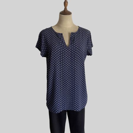 Tommy Hilfiger Damen Oberteil M Blau Herzprint V-Ausschnitt