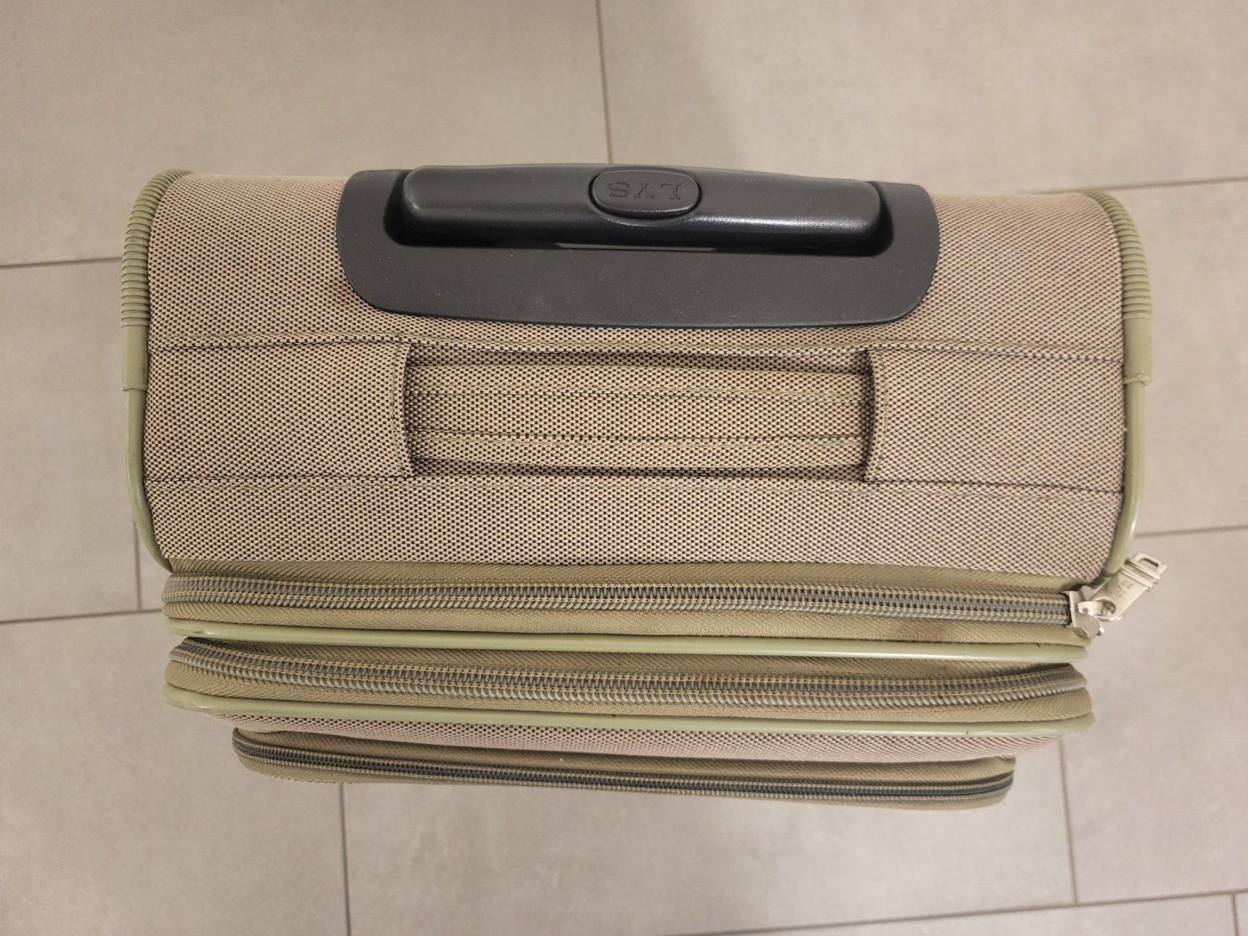 Valigie: LYS Paris Rollkoffer - beige – Usato da Baar venduto da clar6 6