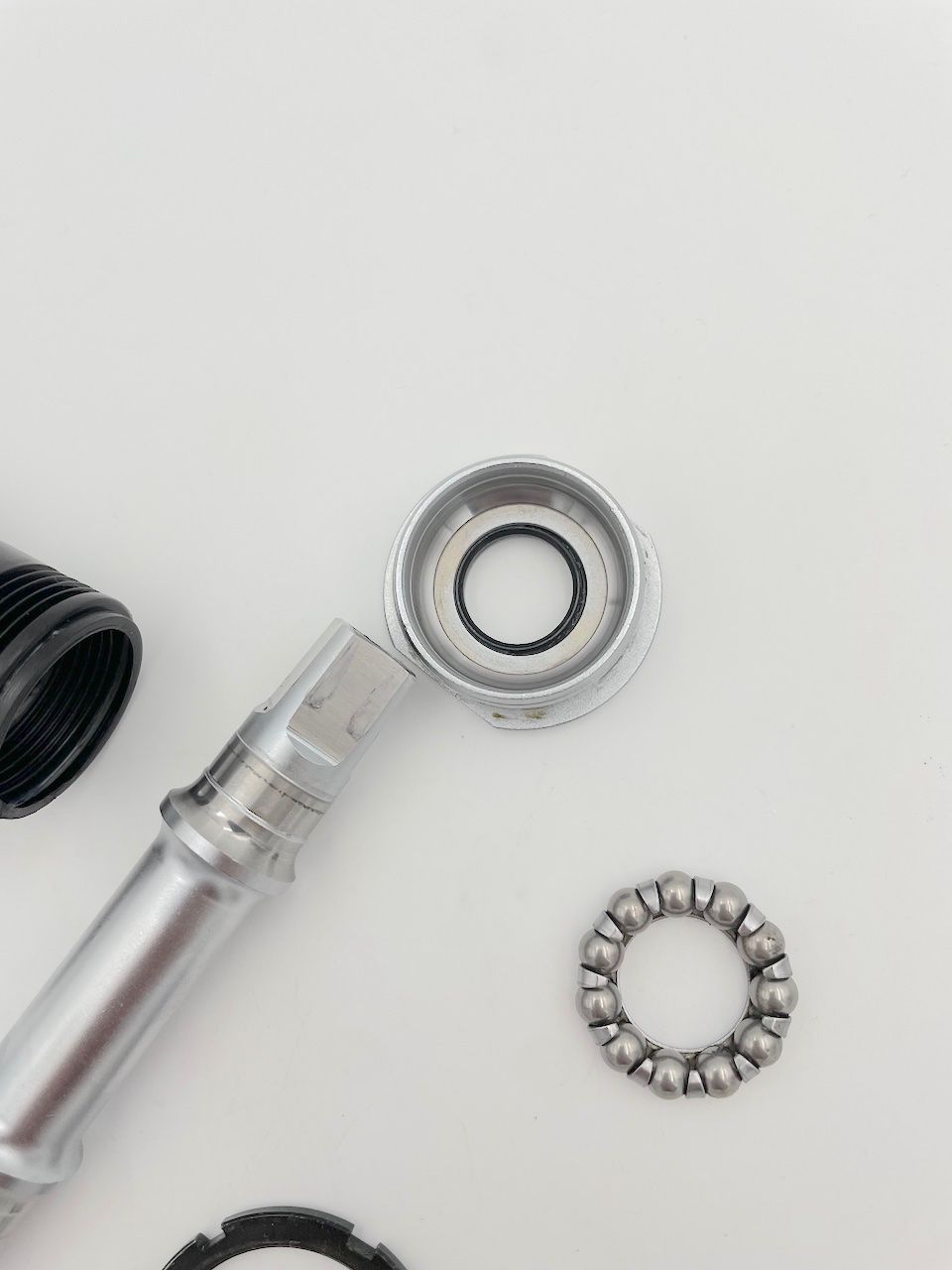 Pezzi di ricambio: Dura Ace Innenlager BB-7400 BSA – Usato da Solothurn venduto da VintageVelo81 4