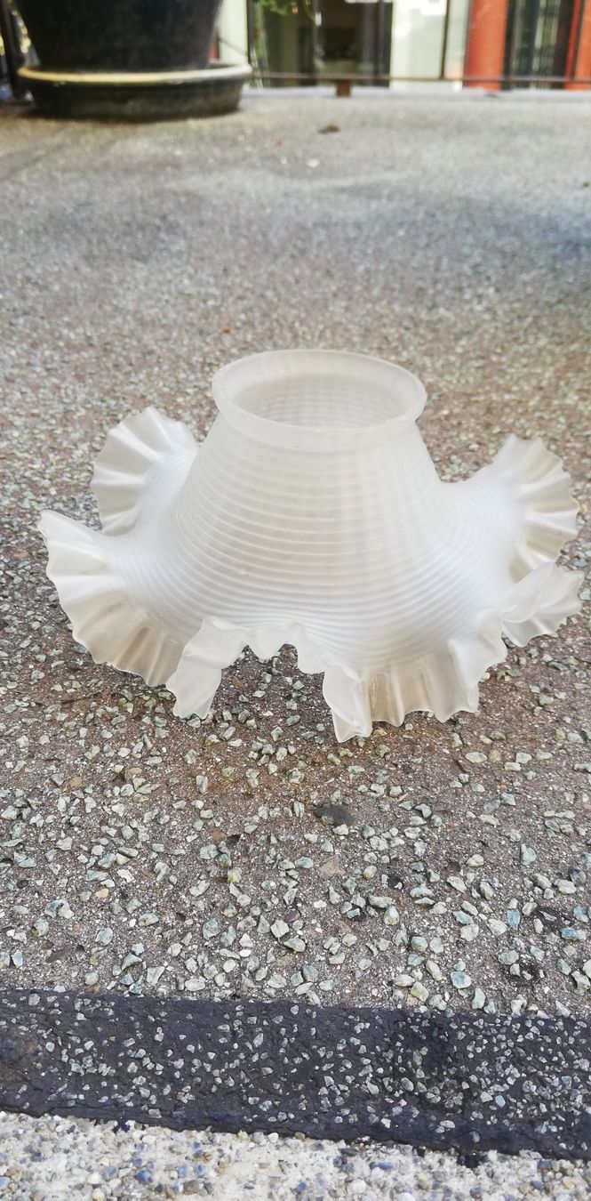 Paralumi: Alter Lampenschirm aus Glas – Usato da Thun venduto da Matthias72