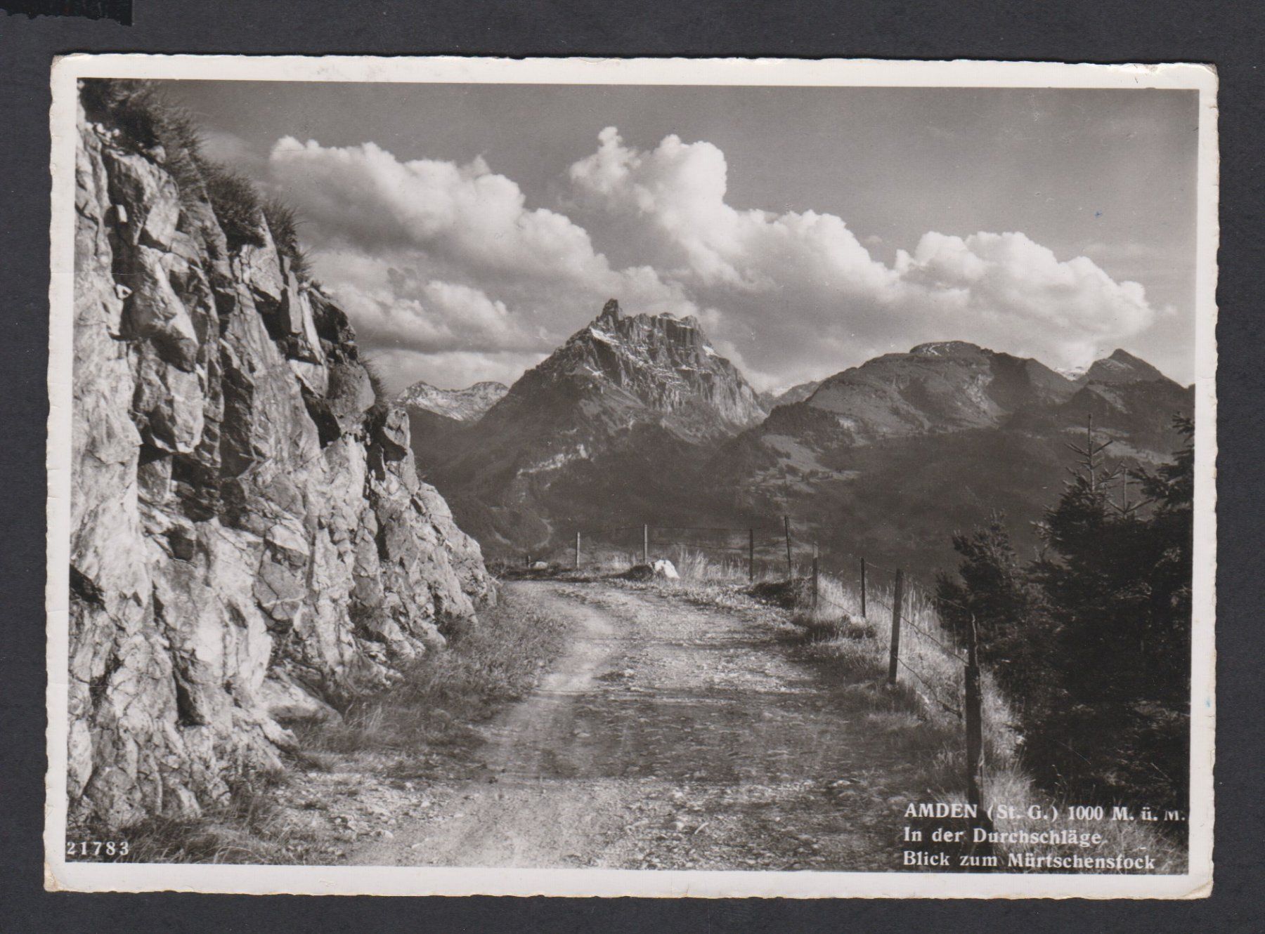 Cartoline postali: Amden   SG   :   alte Ansichtskarte um 1957 – Usato da Vitznau venduto da Ropaku