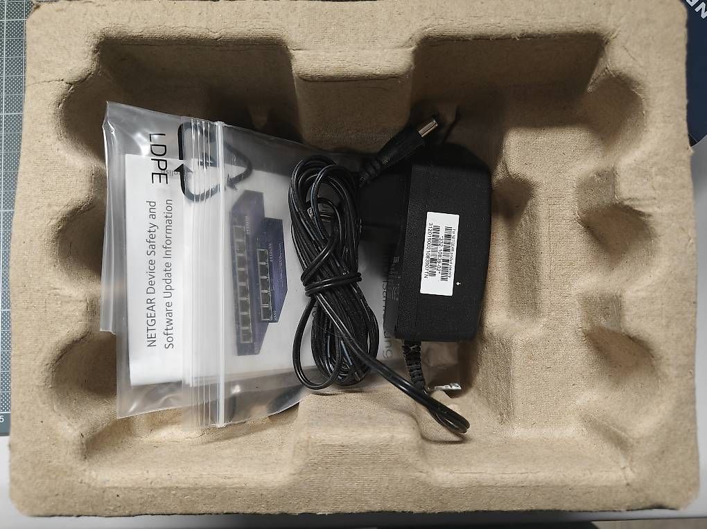Hubs & Switches: Netgear GS108 8-Port Gigabit Switch – Gebraucht aus Odogno von Aron.Stocker 3