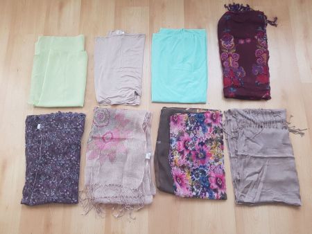SET Schals / Foulards 8 Teile Lot