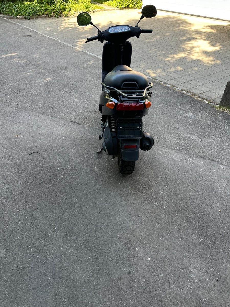 Scooter: Piaggio Typhoon 125 Roller MFK 20.06.2025 – Usato da Zürich venduto da ann_qsj2 4