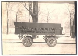 Fotografie Lastwagen-Anhänger Branntwei