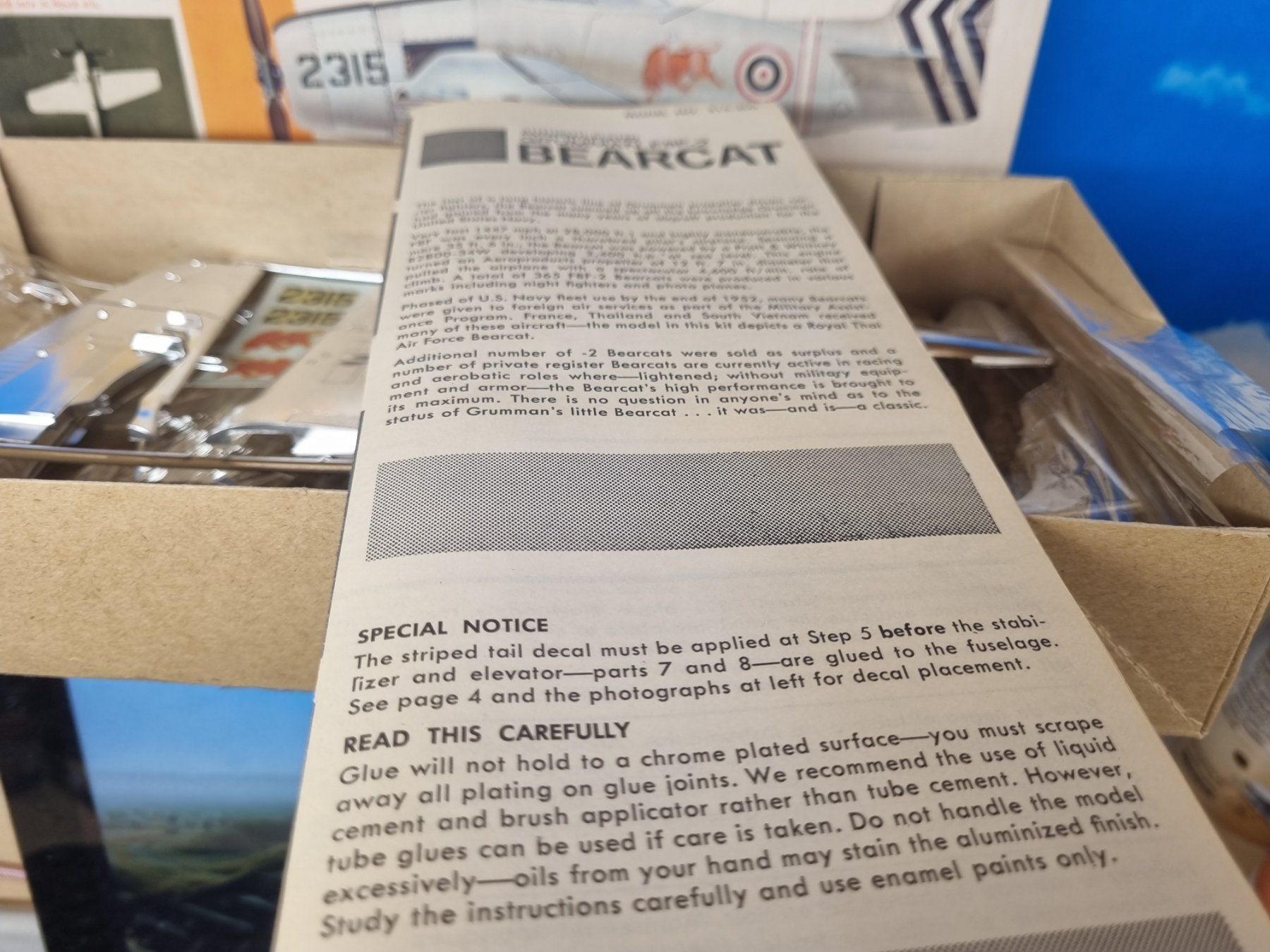 Kit di modellismo & Modellini statici: GRUMMAN F8F-2 BEARCAT 1:48 HAWK – Usato da Männedorf venduto da Modell-Spezialisten 3