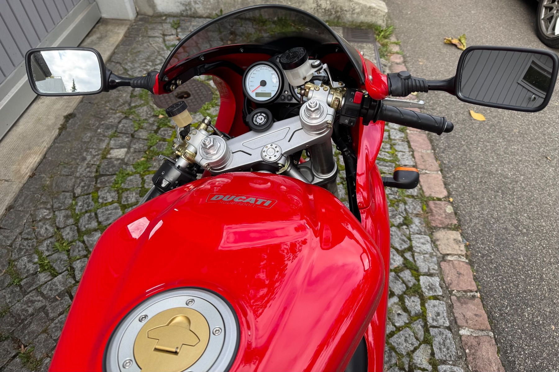 Ducati Strada: DUCATI 1000SS – Usato da Basel venduto da Jas04 6