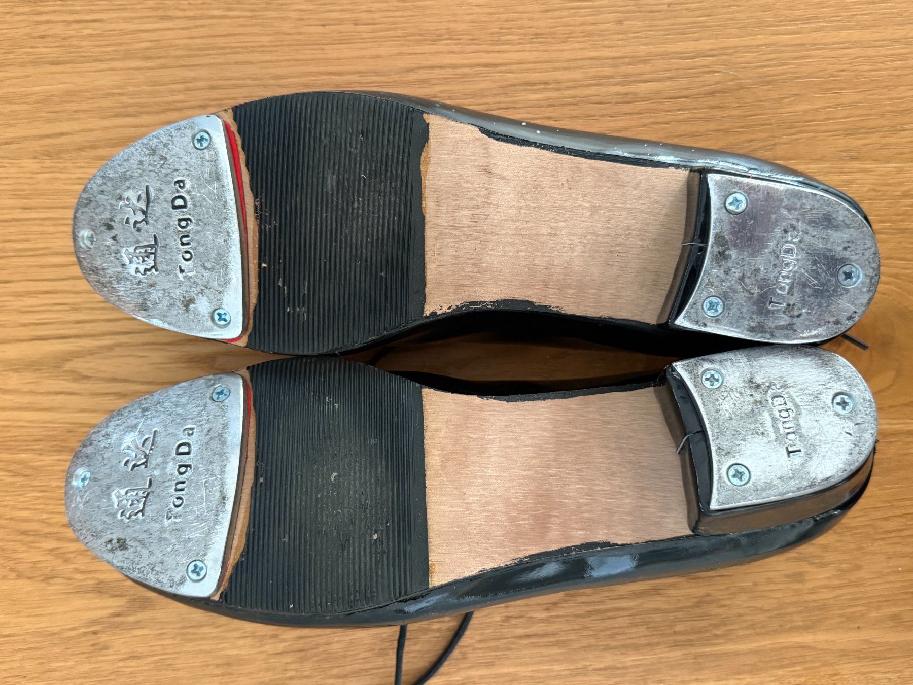 Damenschuhe: chaussures de claquettes – Gebraucht aus Founex von MaevaMatahi 2