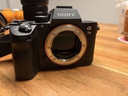 Sony Alpha A7 III Body  Vollformatkamera  Top Bildqualität