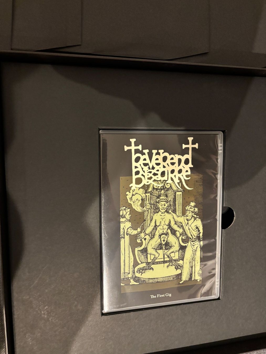 Dischi in vinile: REVEREND BIZARRE - Ltd.Box- Cult Doom Metal Heavy Metal – Nuovo (secondo la descrizione) da Egg b. Zürich venduto da superman1975 3