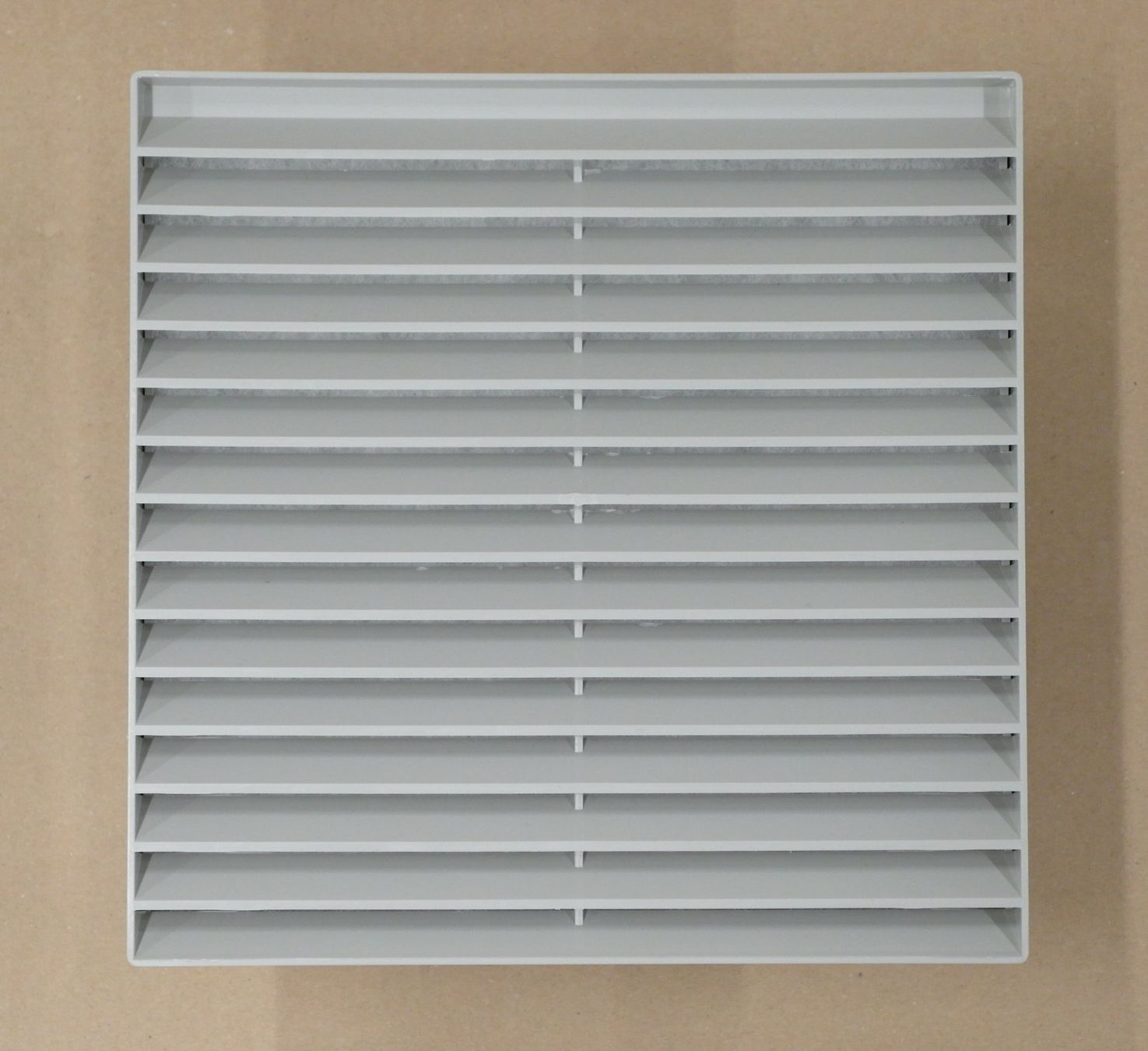 Ventilatori: Filterlüfter Einbauventilator (Filter auswechselbar) LS25K – Nuovo e nell'imballaggio originale da Däniken SO venduto da _Pharao_ 2