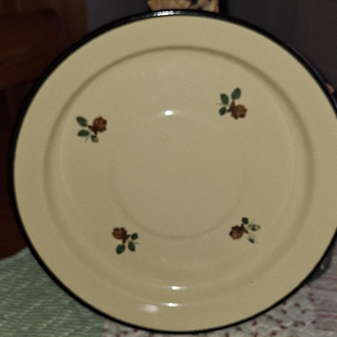 Piatti: Teller mit Rosenmuster, Vintage! – Usato da spreitenbach venduto da lumbalplatte 1