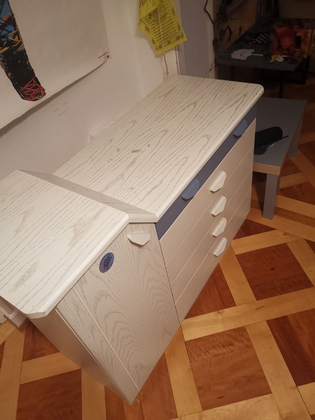 Cassettiere: Commode enfant vintage, style unique - Offre spéciale! – Usato da La Corbaz venduto da Emma22cj