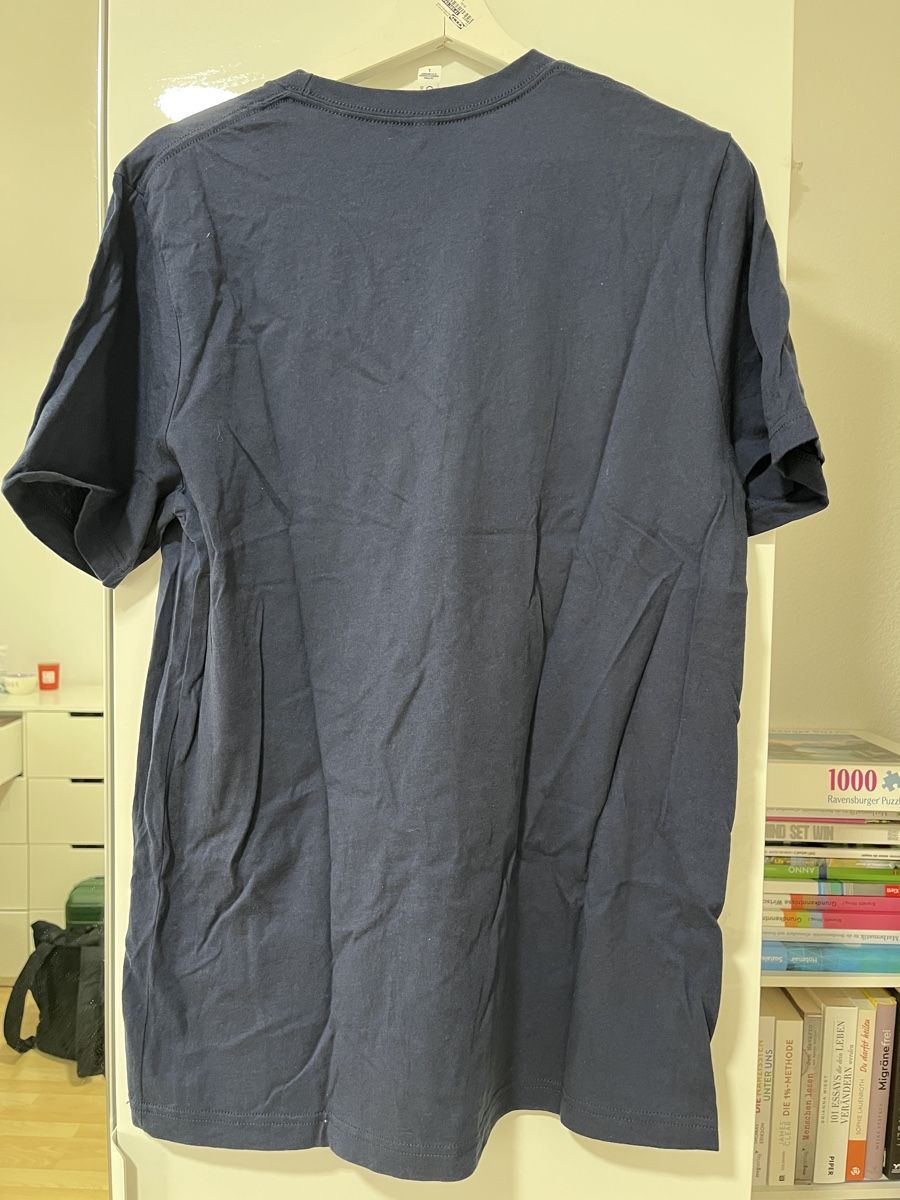 Leibchen & Hosen: Katelyn Tarver T-Shirt / Trikot – Neu und originalverpackt aus Nussbaumen AG von c.4 2