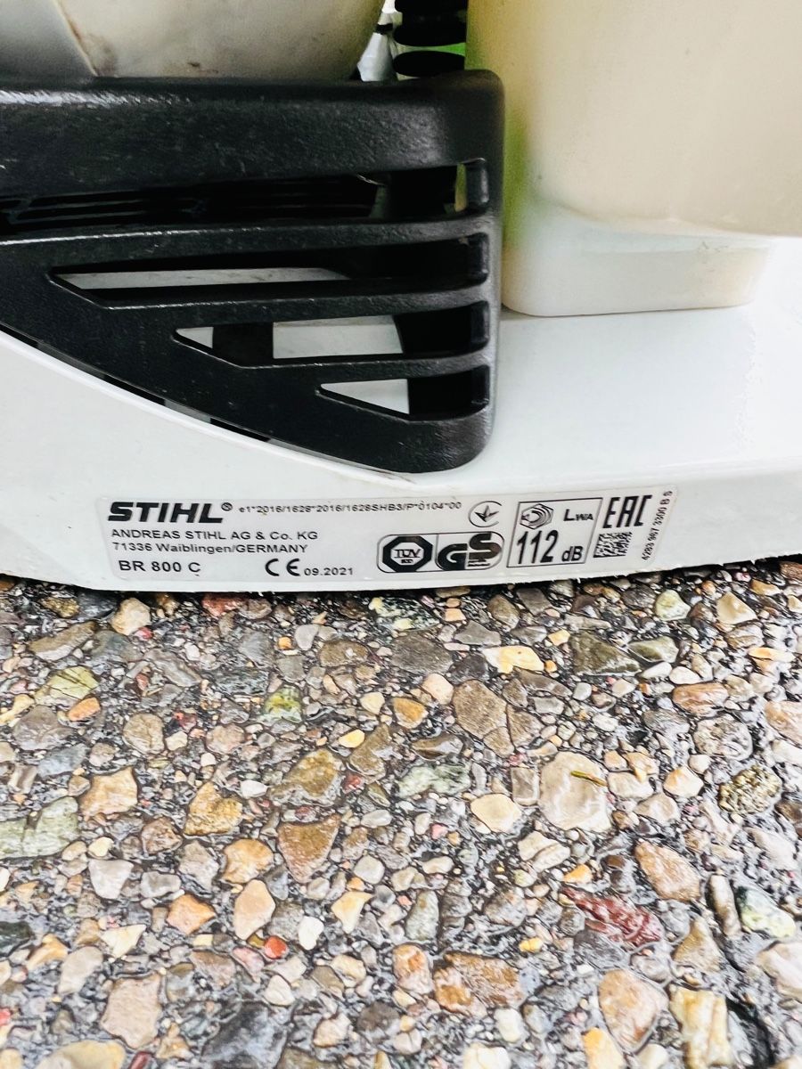 Stihl Aspirateurs & souffleurs à feuilles: Laubbläser Stihl Br 800 C – D'occasion à Urdorf par mas_5wfz 2