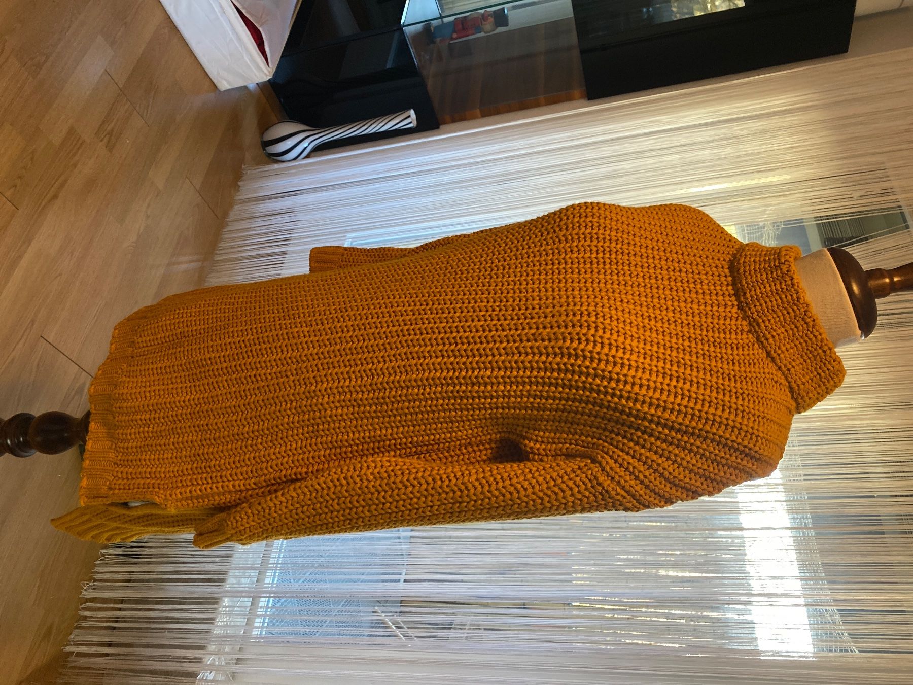 Pullover & Sweatshirts: Pullover Senf 34/36 – Gebraucht aus gattikon von scratty1105 1