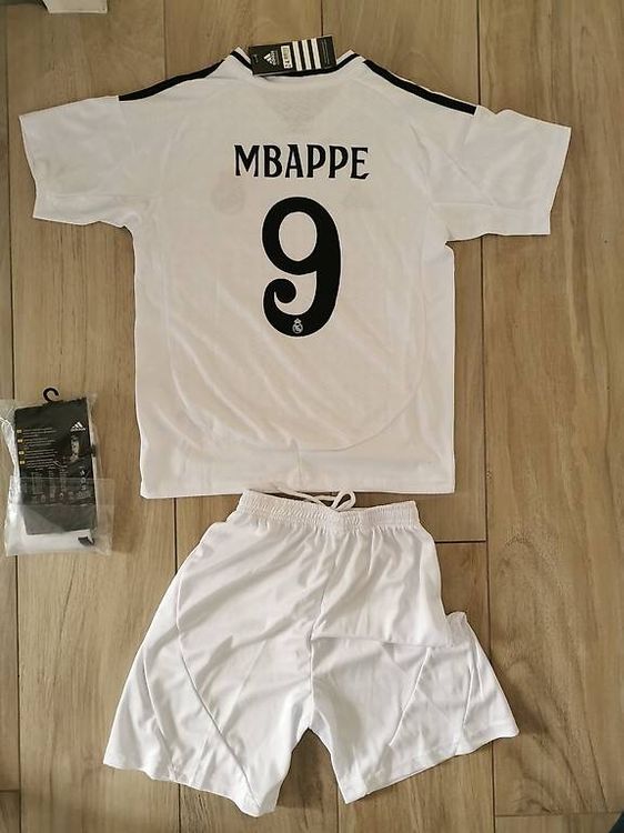 Ensemble Maillot Real Madrid 2026-2027 - Mbappé - Enfant 12 Ans - Adidas