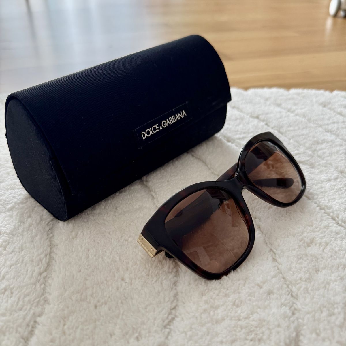 Dolce & Gabbana Occhiali & Lenti: Dolce & Gabbana Sonnenbrille, braun gemustert – Usato da Kriens venduto da spl_12