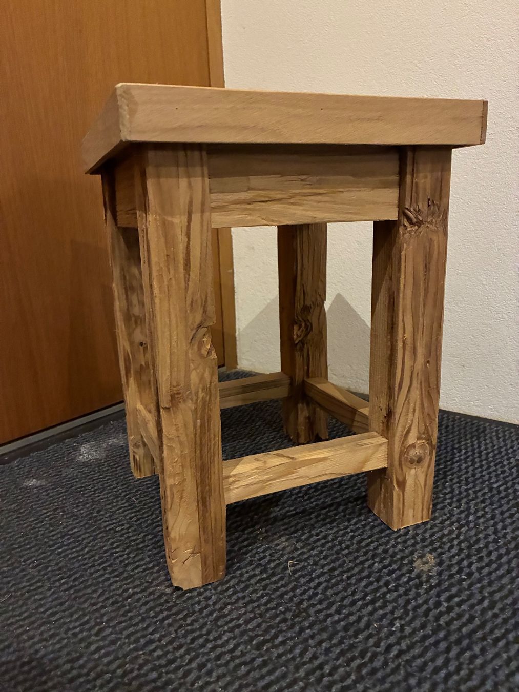 Articles en bois: Rustikaler Hocker – Neuf (Voir description) à Vicosoprano par moikka 8