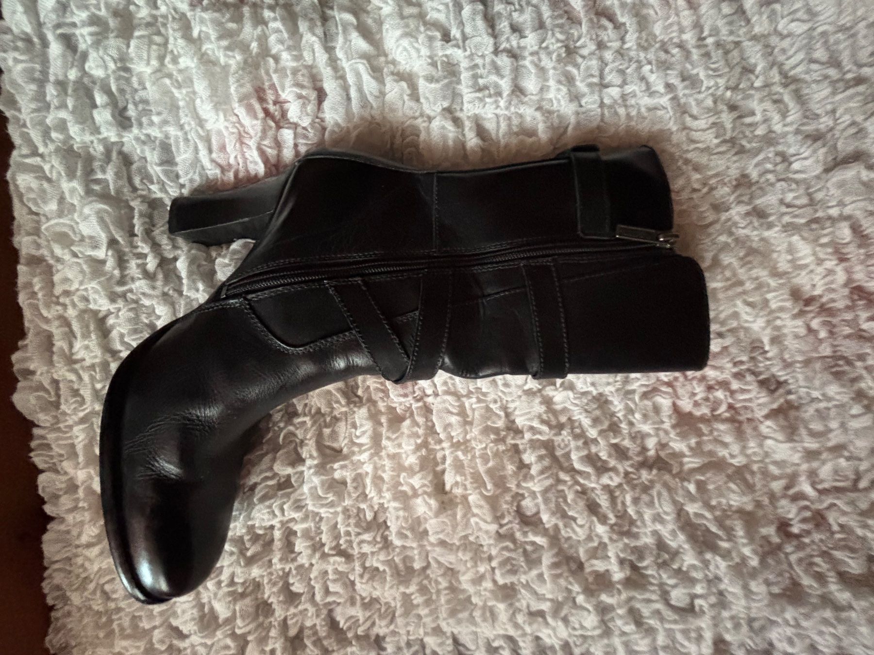 Harley-Davidson Chaussures femmes: Original Harley Davidson Schuhe – D'occasion à Grasswil par Maria054 1