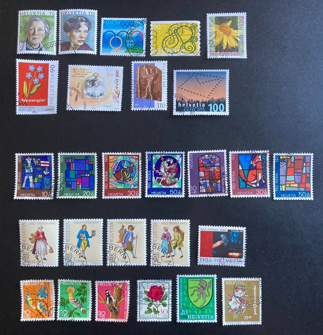 Tutti i francobolli: Schweiz, 500+ Briefmarken # – Usato da Hermetschwil-Staff venduto da sta_6fjv 6