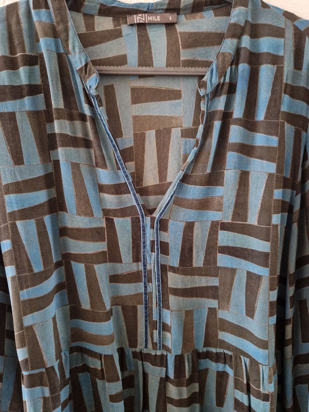 Nile Camicette: NILE Bluse, Gr. S, blau/schwarz – Usato da Kloten venduto da somsing 1