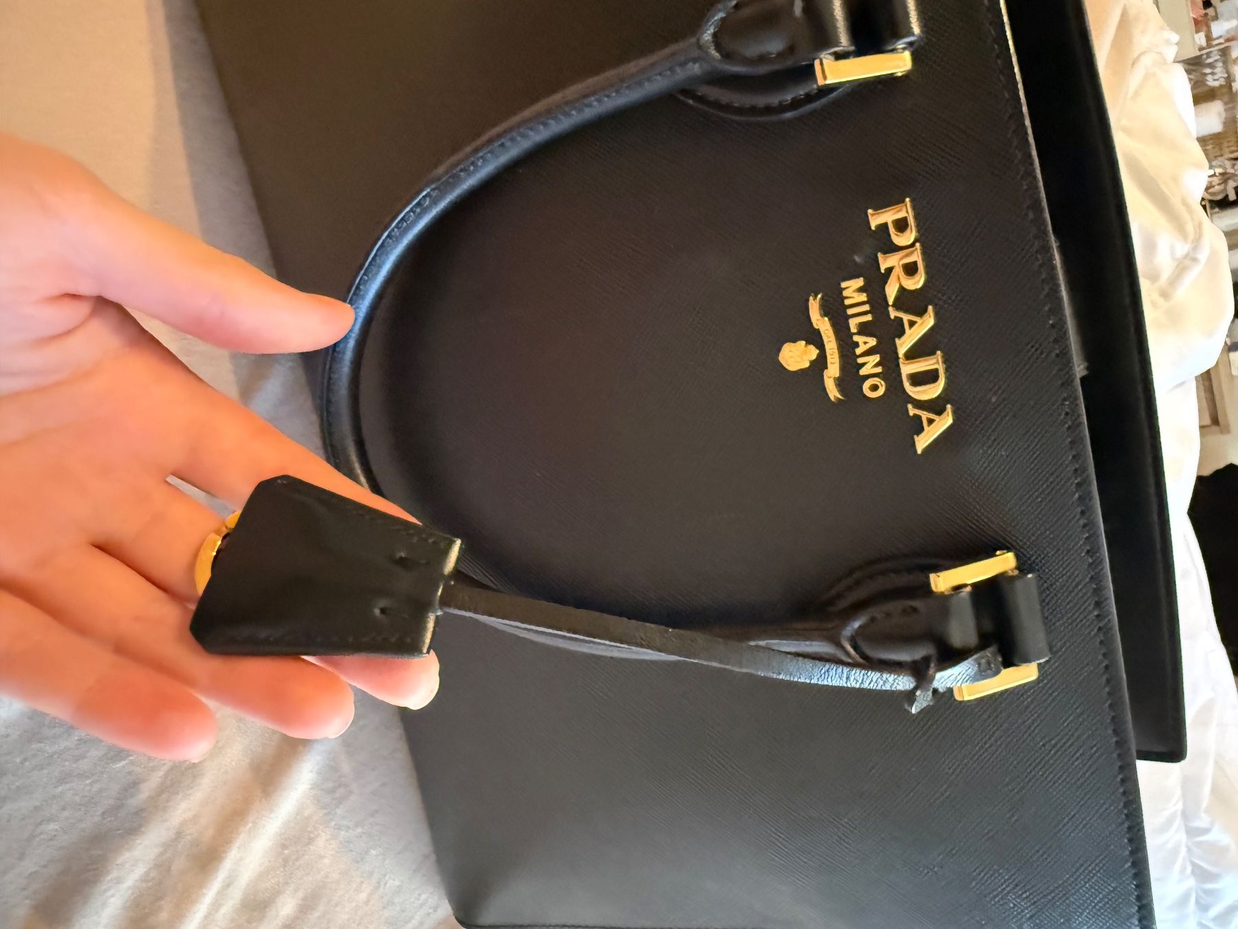 Prada Taschen: Prada Galleria Bag – Gebraucht aus Zug von mkurganskaya 7