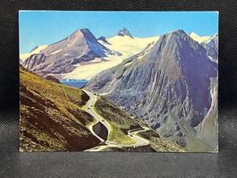Nufenenpass mit Blindenhorn und Gries-Gletscher