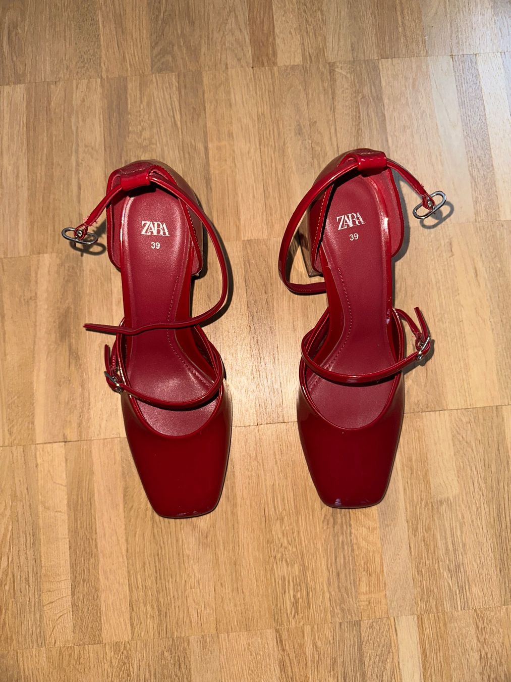 Scarpe da donna: Mary Janes / rot / Gr. 38 – Usato da Regensdorf venduto da sofia681 2