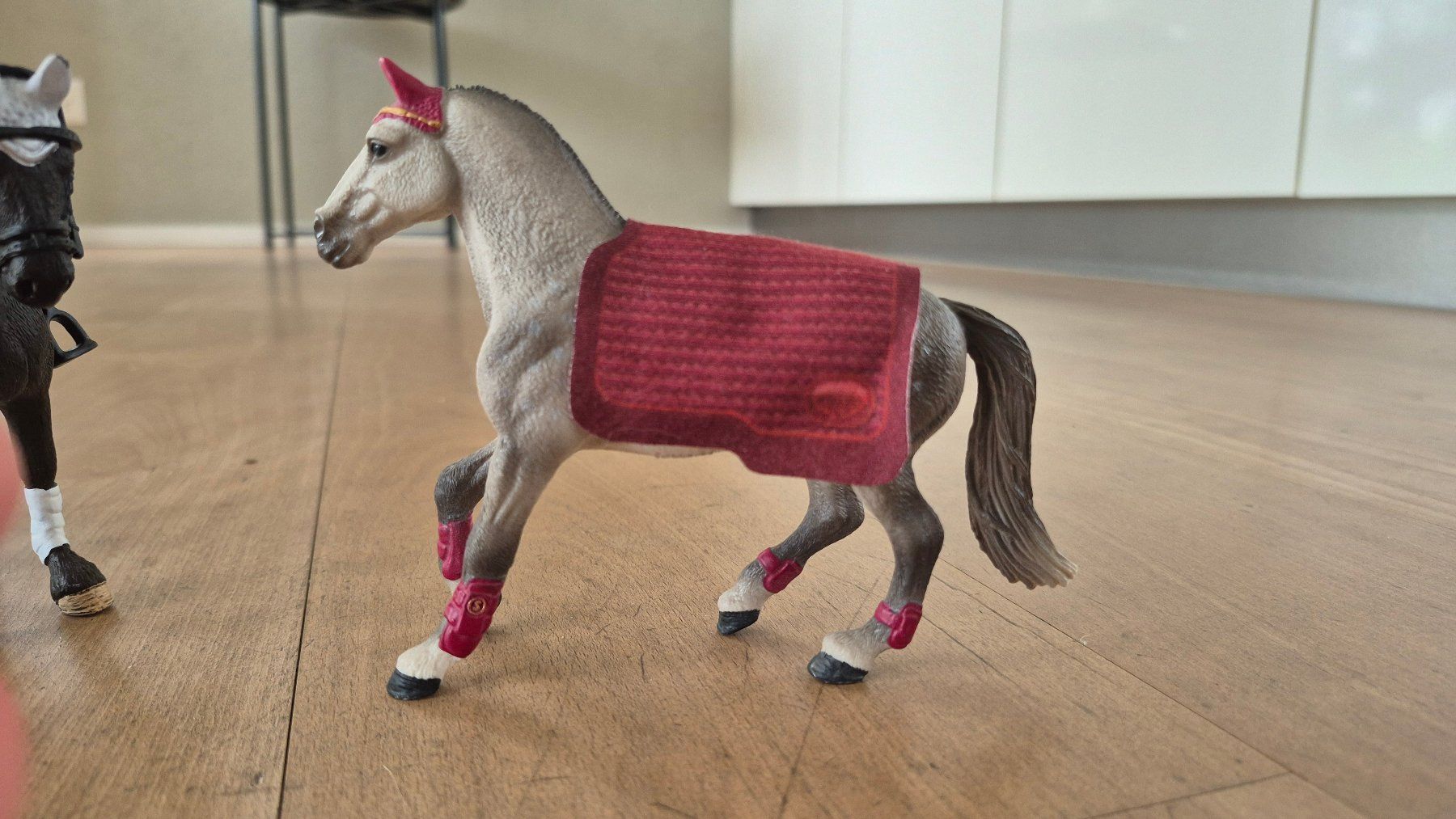 Schleich Giocattoli: Spezielle Schleichpferde 2x – Usato da Ins venduto da Tbird60 1