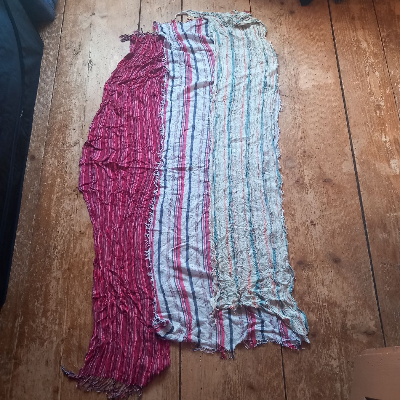 Foulard & Sciarpe: Schals aus Indien – Usato da Ebnat-Kappel venduto da blazzi 3