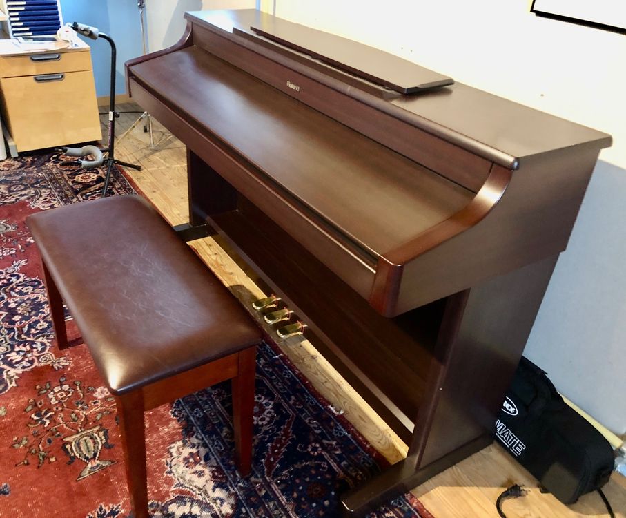 ROLAND KR575 Intelligent Digital Piano Kaufen auf Ricardo
