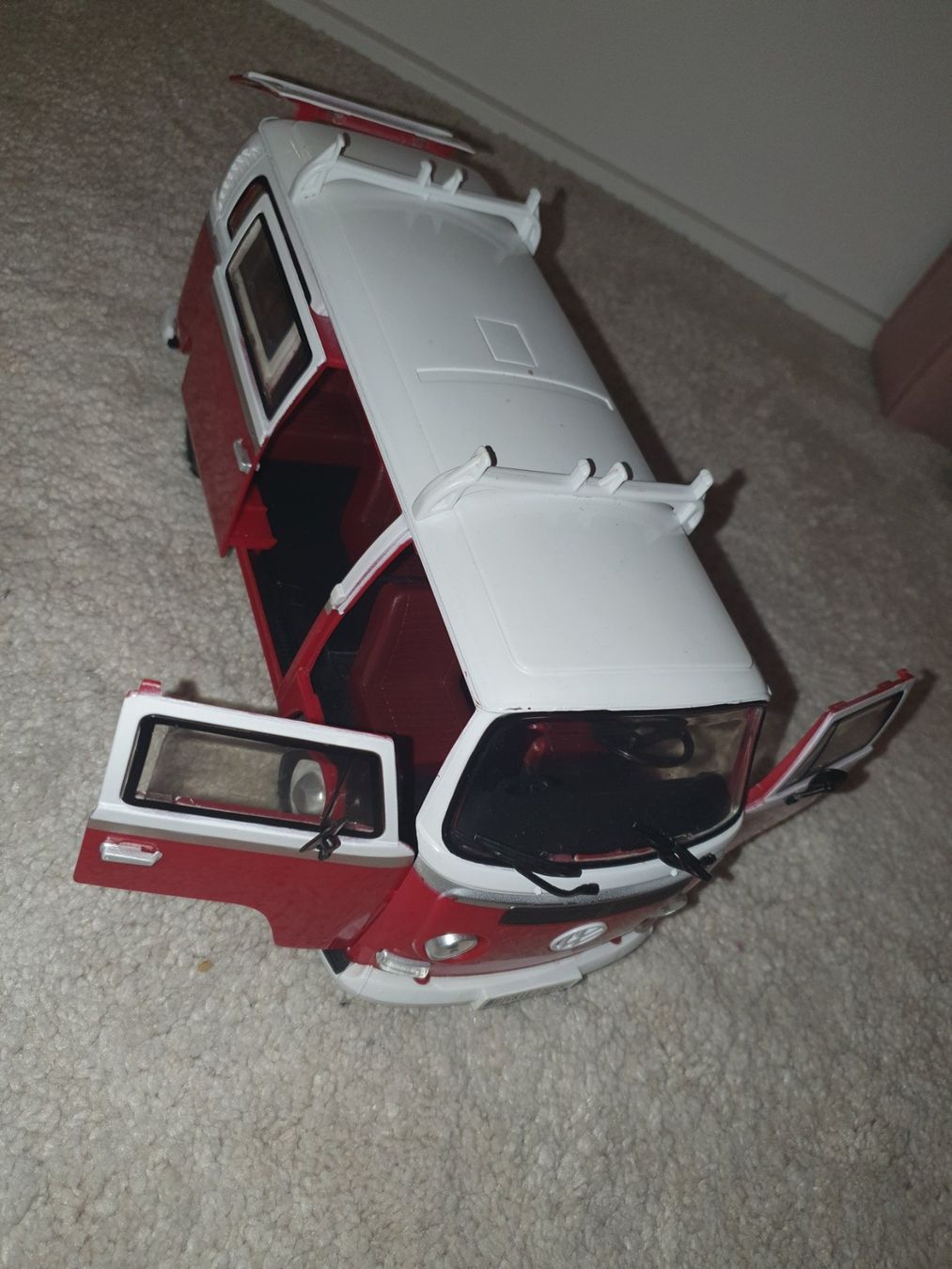 Volkswagen Modellautos: VW T1 Bus Modellauto – Neu (gemäss Beschreibung) aus Altendorf von MiriCaj 1