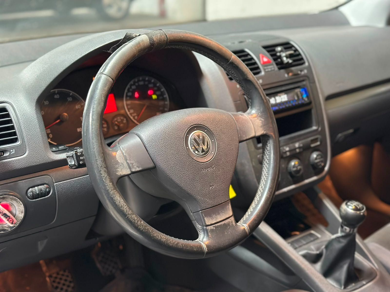 VW Autos: VW Golf 2.0 FSI Comfortline – Gebraucht aus Aclens von sobacopeludo 6