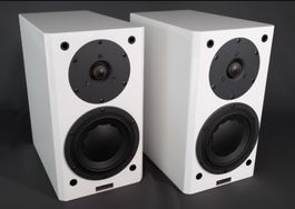 Dynaudio Focus 110A Aktivlautsprecher – Hochglanz Weiss