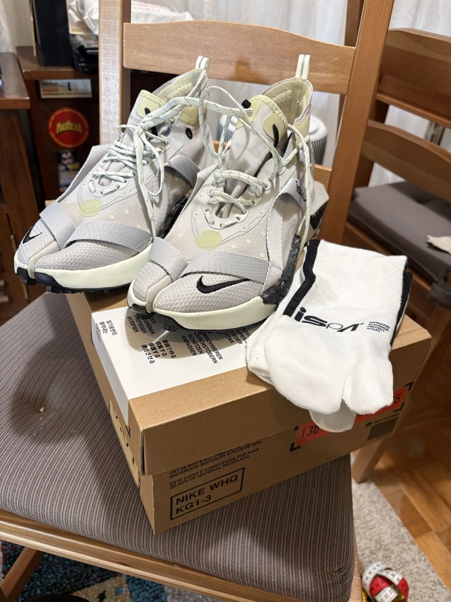 Nike Scarpe da uomo: Nike ISPA Drifter Split-Toe Sneaker Gr. 42 – Neu mit Box – Nuovo (secondo la descrizione) da Berikon venduto da AntiqueMeant