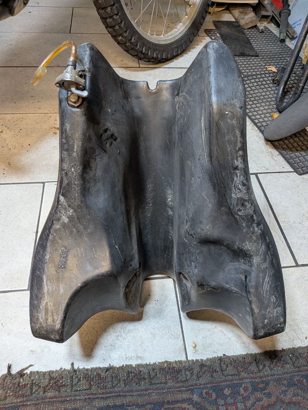 Yamaha Tutti i ricambio per moto: serbatoio ACERBIS Yamaha XT600 – Usato da Pura venduto da andyredrossi 4