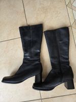 Bottes noires aspect cuir - Gr. 39