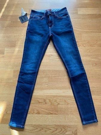 Jeans 11degrees Gr. 38/40 NEU