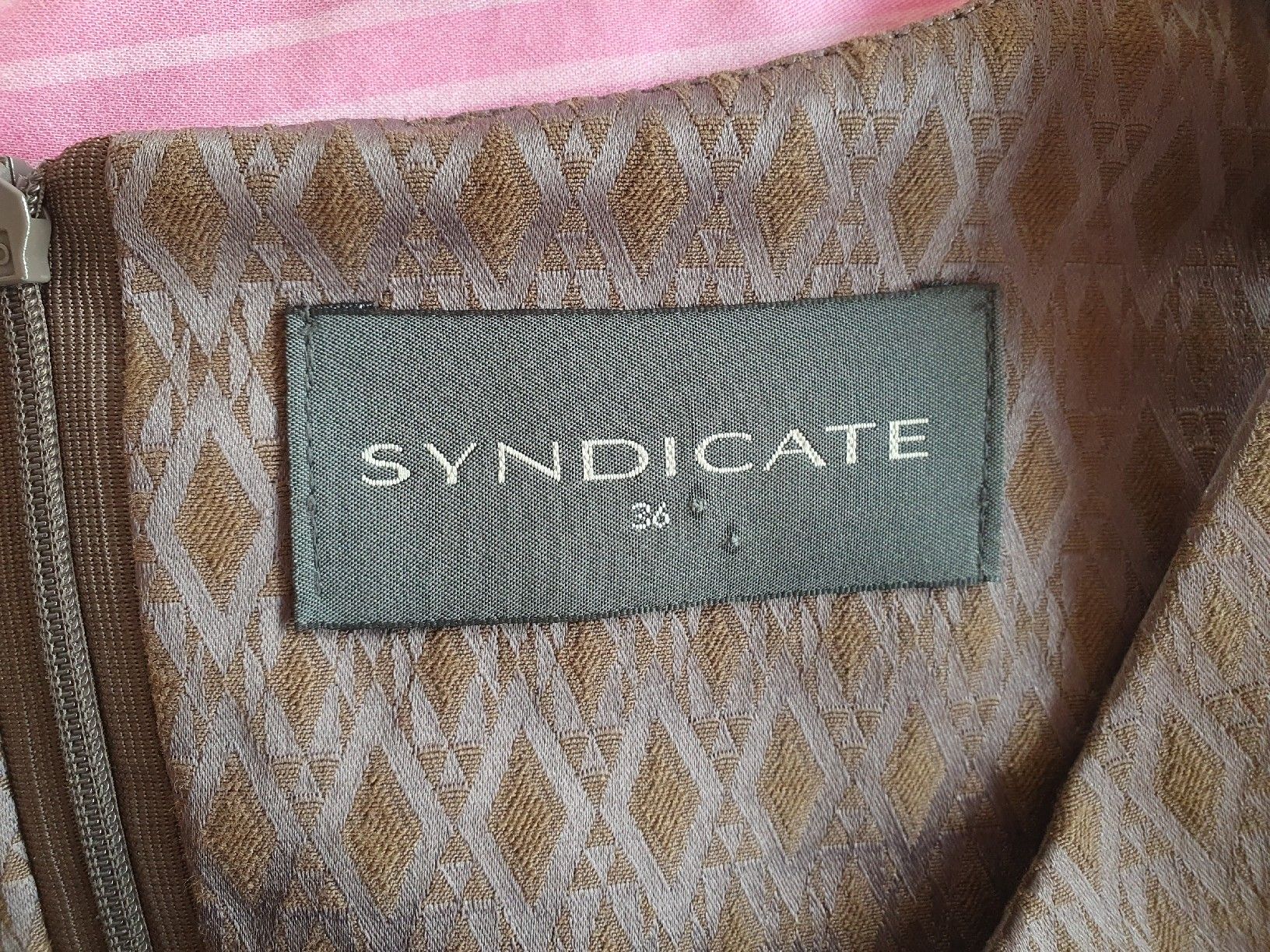Nile Vestiti: NEU Syndicate by Nile Kleid Gr. 36 – Nuovo (secondo la descrizione) da Villars-sur-Glâne venduto da richardette 5