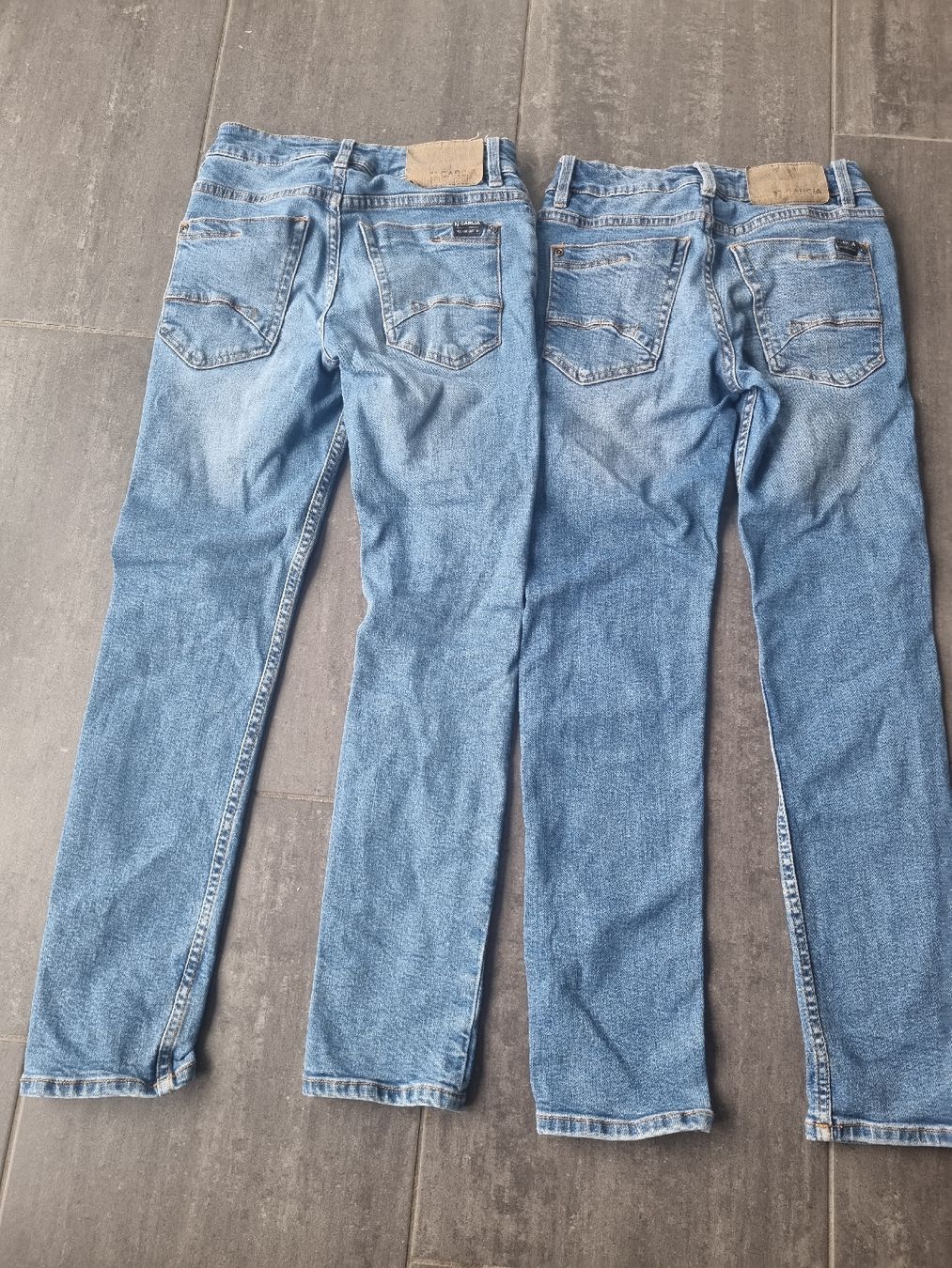 Hosen: 2stk. Jeans Garcia Gr. 140 – Gebraucht aus Remigen von Avanti 1