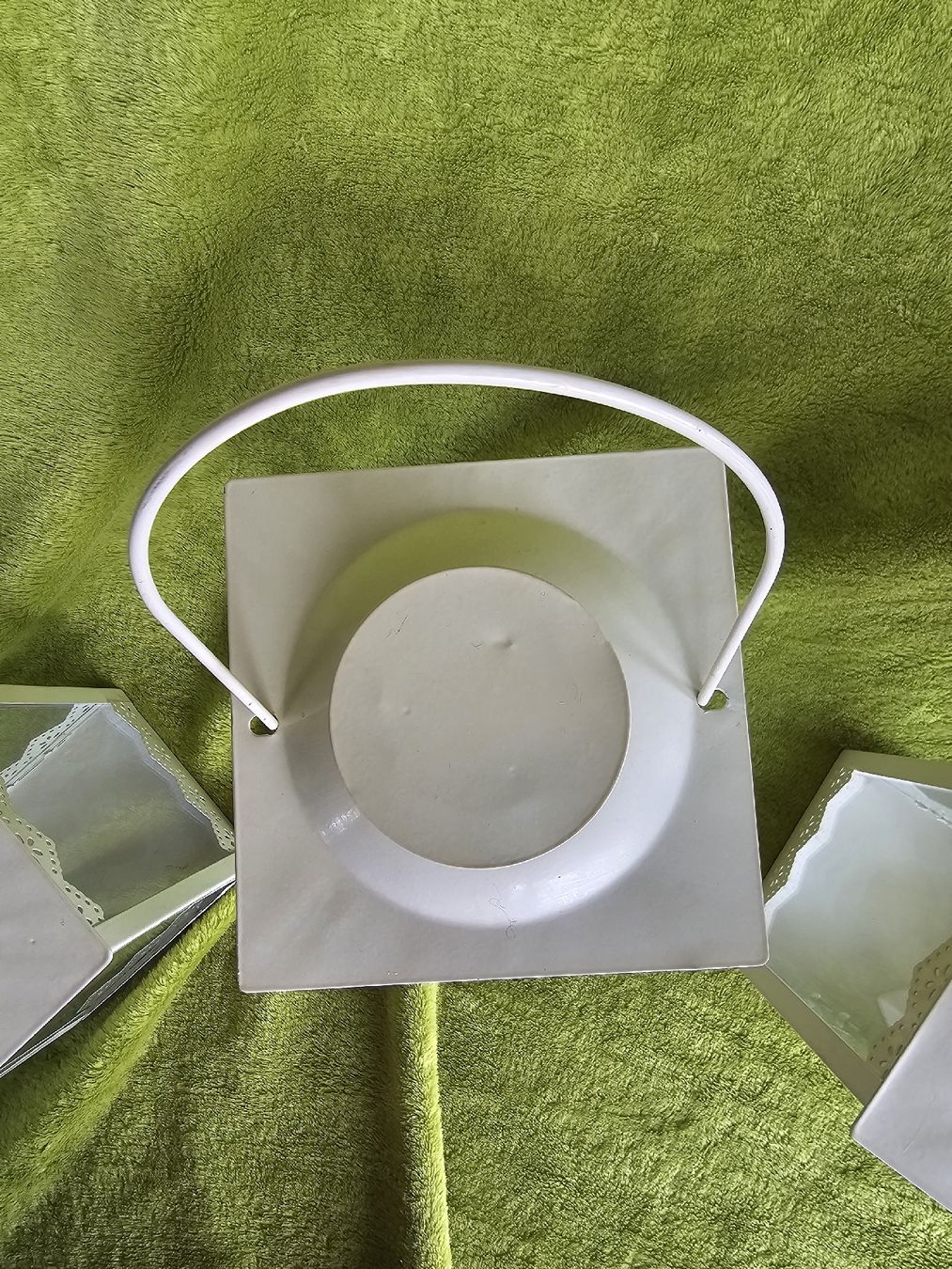 Altro in Decorazioni & Accessori: 3 lanternes blanches en métal et verre – Usato da Gland venduto da Vee_0 6