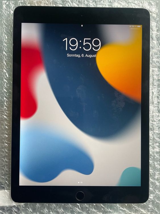 Apple iPad Air 2 - 128 GB - Wifi + Cellular | Kaufen auf Ricardo