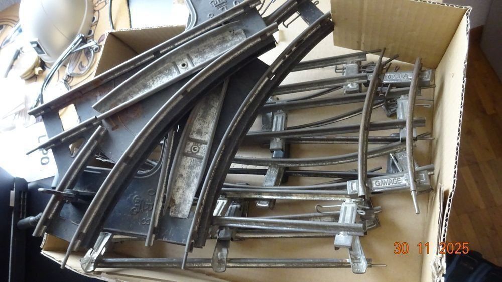 Modellini di ferrovie: CR Charles Rossignol train à clé année 30 avec accessoires – Usato da Bassecourt venduto da maxibog 6