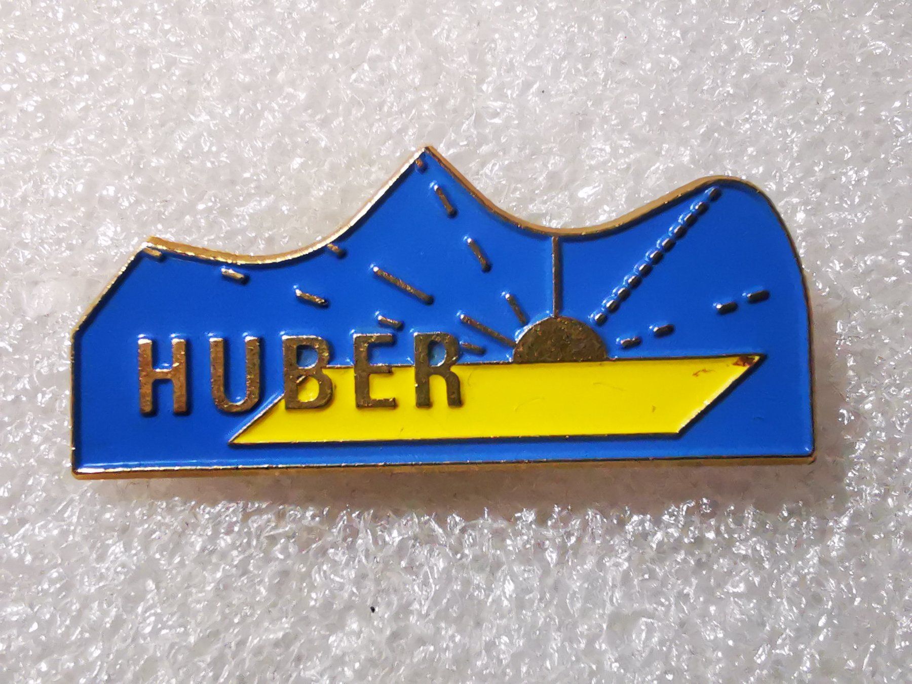 Placchette & Badge: Ansteckpin 15: Huber – Usato da Oppligen venduto da Pin-Fall-Shop