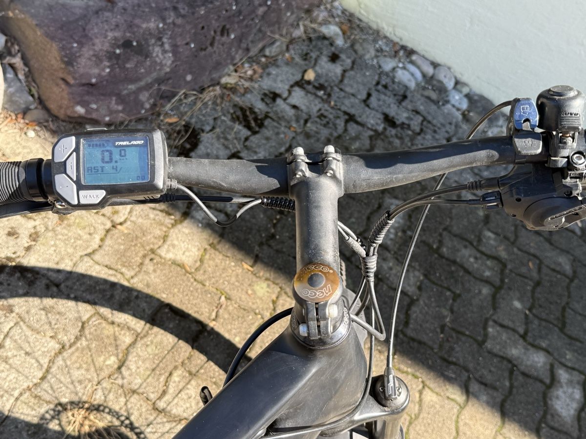 Trelago Velos: E-Mountainbike Trelago Fully – Gebraucht aus Kefikon ZH von Fussfinger 2