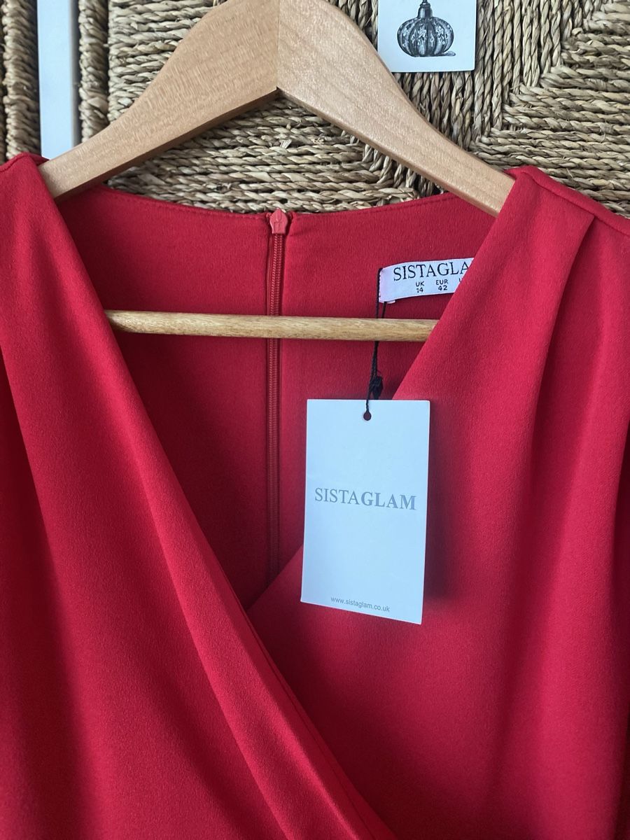 Vestiti: Stunning Wrap Midi Red Dress, new. – Nuovo e nell'imballaggio originale da Safenwil venduto da rgs_tg62 1